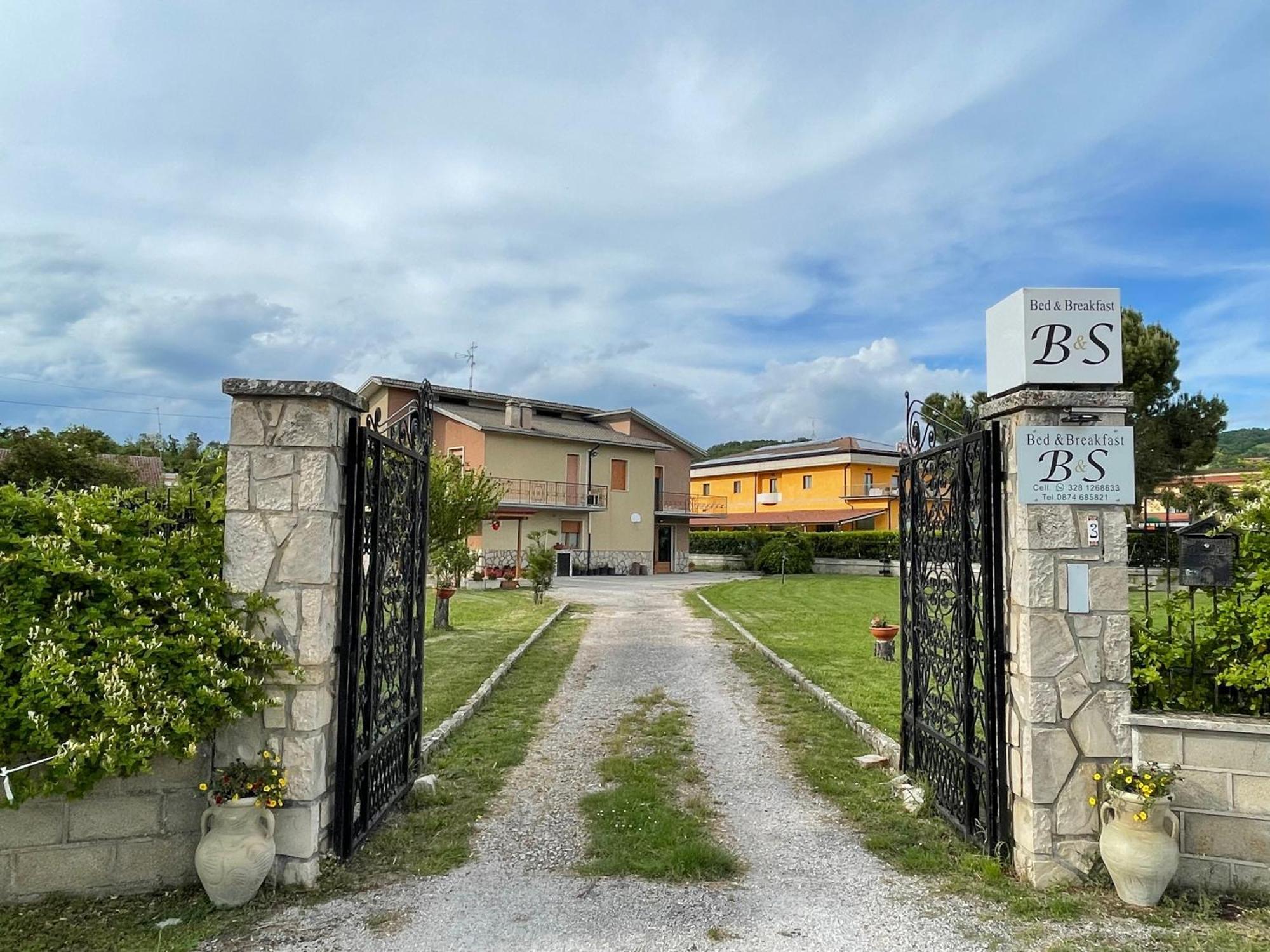 Bed and Breakfast B&S Vinchiaturo Экстерьер фото
