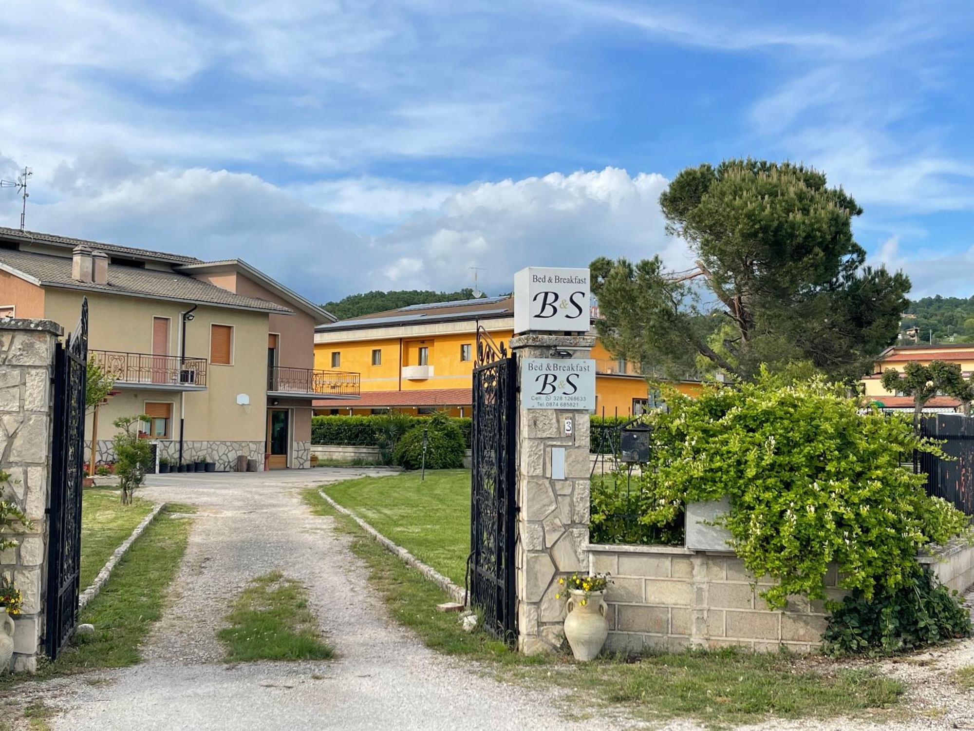 Bed and Breakfast B&S Vinchiaturo Экстерьер фото